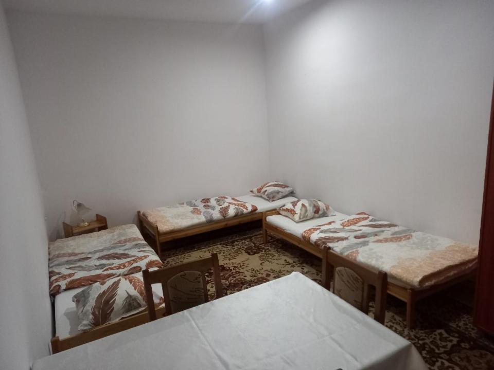 Rooms Noclegi Bytyn Exterior photo